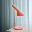 Stolní lampa AJ Mini, electric orange