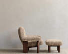 Křeslo Brasilia Lounge Chair, Sheepskin sahara/dark stained oak