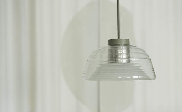 Závěsné lampy Two-Layer Pendand od Muuto