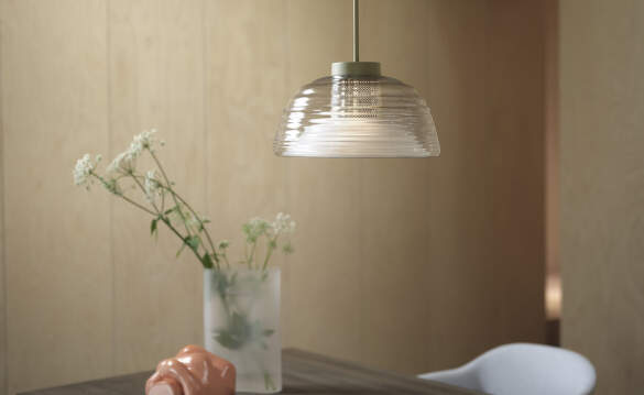 Závěsné lampy Two-Layer Pendand od Muuto